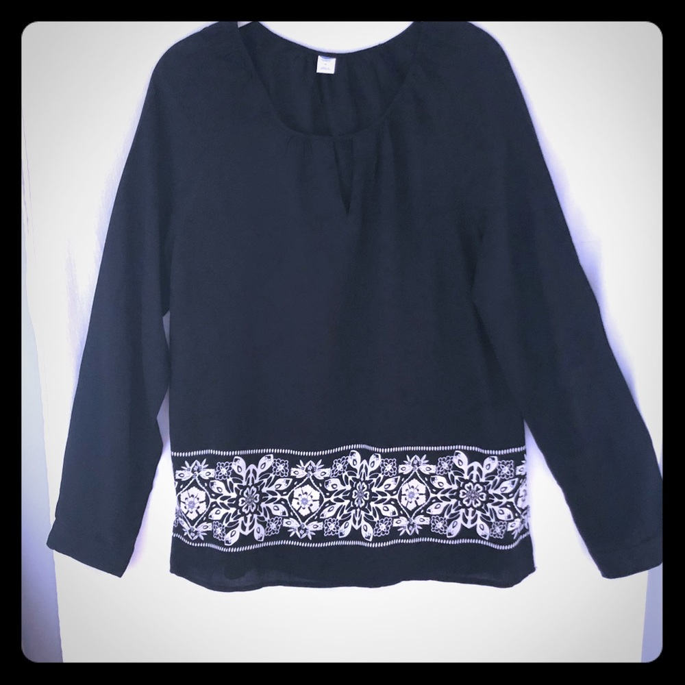 Old Navy black cotton top